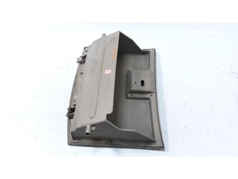 Recambio de guantera para nissan terrano/terrano.ii (r20) 3.0 td cat referencia OEM IAM 685000X802  