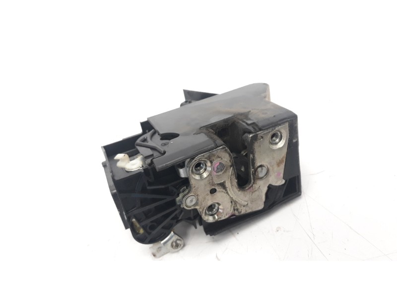 Recambio de cerradura puerta delantera derecha para dacia sandero 1.2 16v cat referencia OEM IAM 825026816R  