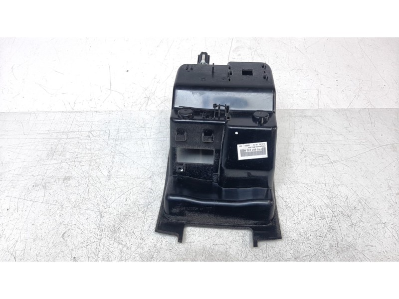 Recambio de guantera para porsche cayenne (typ 92aa) diesel referencia OEM IAM 7P5857232B  