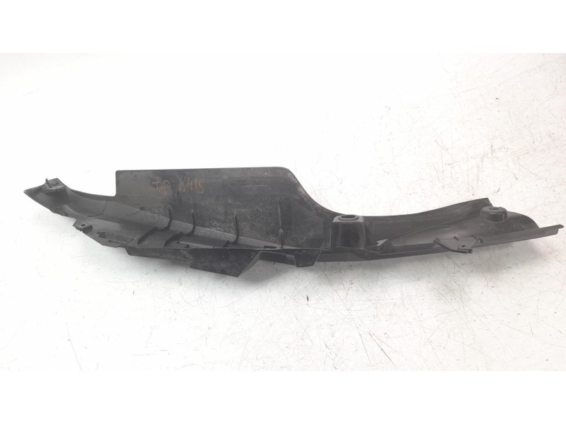 Recambio de moldura para yamaha tricity 300 referencia OEM IAM BX8F172F0000  