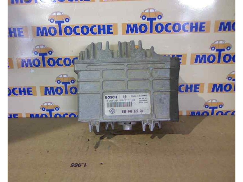 Recambio de centralita motor uce para volkswagen polo berlina (6n1) 1.4 referencia OEM IAM  0261204617 030906027AA