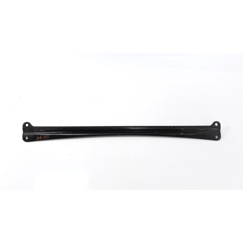 Recambio de travesaño inferior para porsche cayman (typ 981c) gt4 referencia OEM IAM 98133127580  