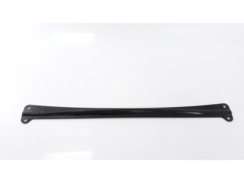 Recambio de travesaño inferior para porsche cayman (typ 981c) gt4 referencia OEM IAM 98133127580  