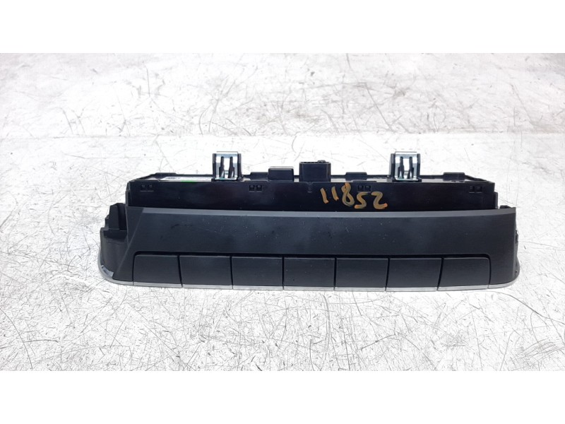 Recambio de mando climatizador para mg hs comfort referencia OEM IAM 30153975  