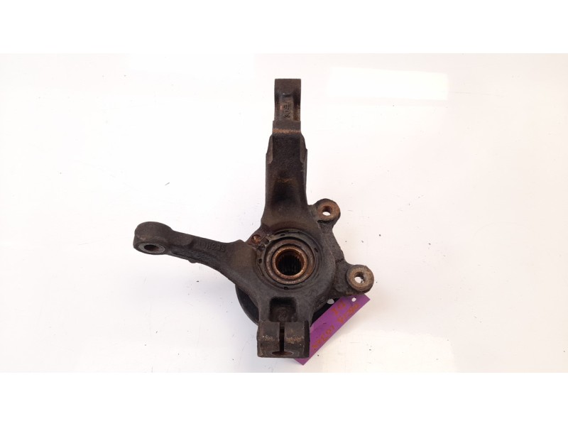 Recambio de mangueta delantera izquierda para dacia sandero 1.5 blue dci diesel fap cat referencia OEM IAM   