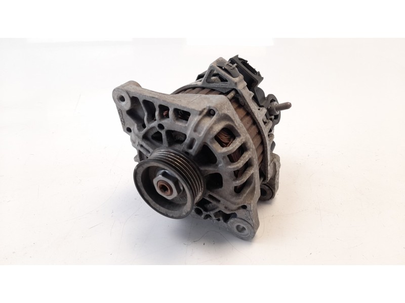 Recambio de alternador para hyundai i20 1.2 16v cat referencia OEM IAM 3730003355 ALF970123MD 