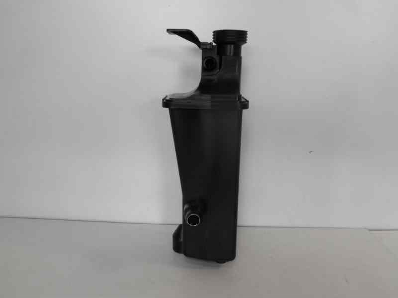 Recambio de deposito expansion para bmw serie 3 berlina (e46) referencia OEM IAM 17117573781 483168 CZWBM001