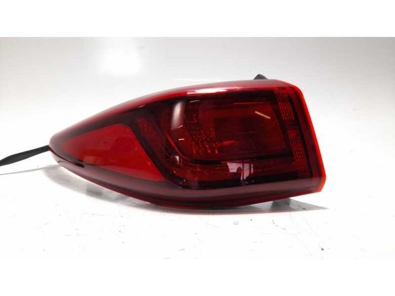 Recambio de piloto trasero izquierdo para hyundai kona 1.0 tgdi cat referencia OEM IAM 92401J90 92401J90 