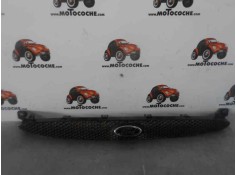 Recambio de rejilla delantera para ford escort berl./turnier básico berlina referencia OEM IAM 1058482  FD0282011