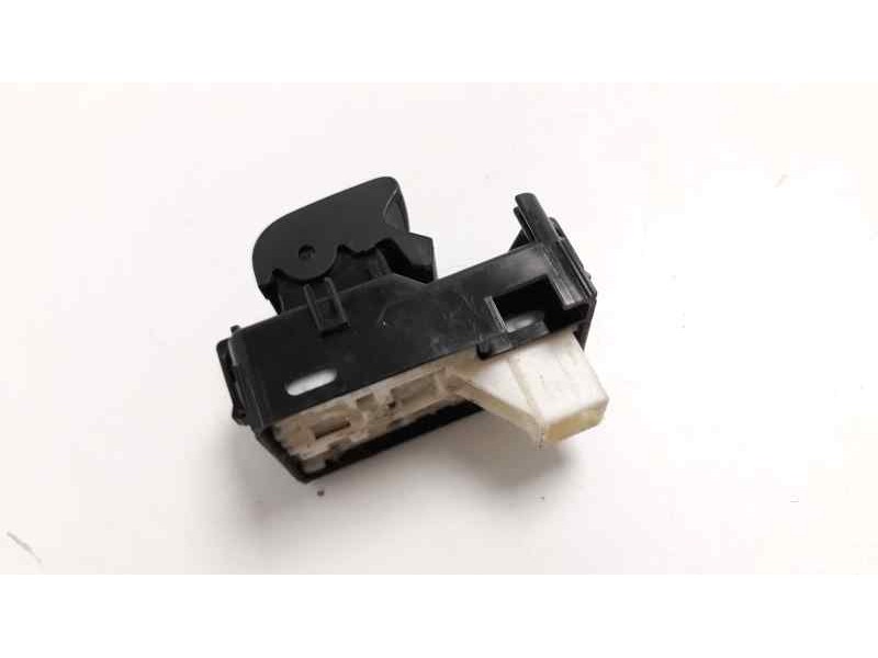 Recambio de mando elevalunas trasero izquierdo para toyota auris active referencia OEM IAM 848100D030  