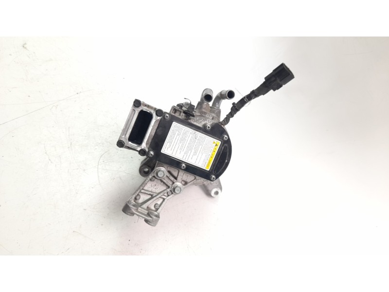 Recambio de alternador para hyundai ioniq referencia OEM IAM 3739003900  