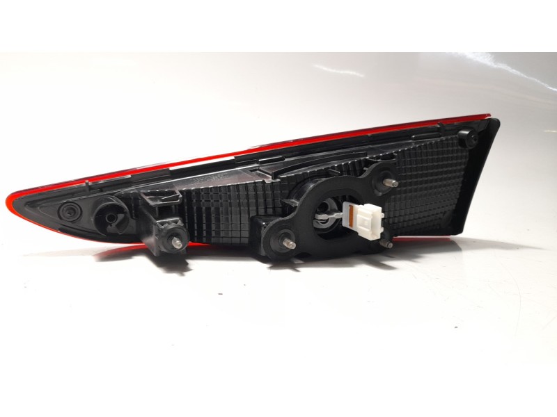 Recambio de piloto trasero izquierdo interior para hyundai kona 1.0 tgdi cat referencia OEM IAM 92403J9000  