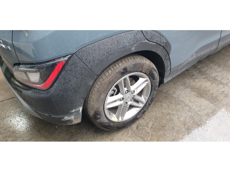 Recambio de amortiguador trasero derecho para hyundai kona 1.0 tgdi cat referencia OEM IAM 55307J9300  