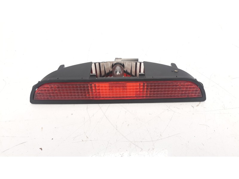 Recambio de luz central de freno para dacia sandero 1.2 16v cat referencia OEM IAM 265907079R  