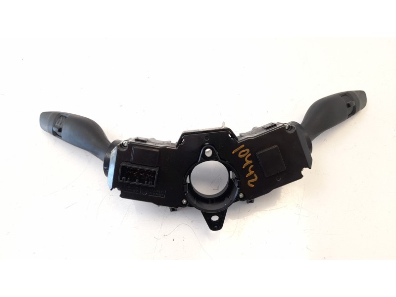 Recambio de mando multifuncion para hyundai i20 1.2 16v cat referencia OEM IAM 93403C8450  