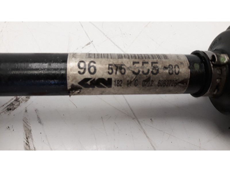 Recambio de transmision delantera derecha para citroen c4 picasso 2.0 blue-hdi fap referencia OEM IAM 9657555580 C1693 