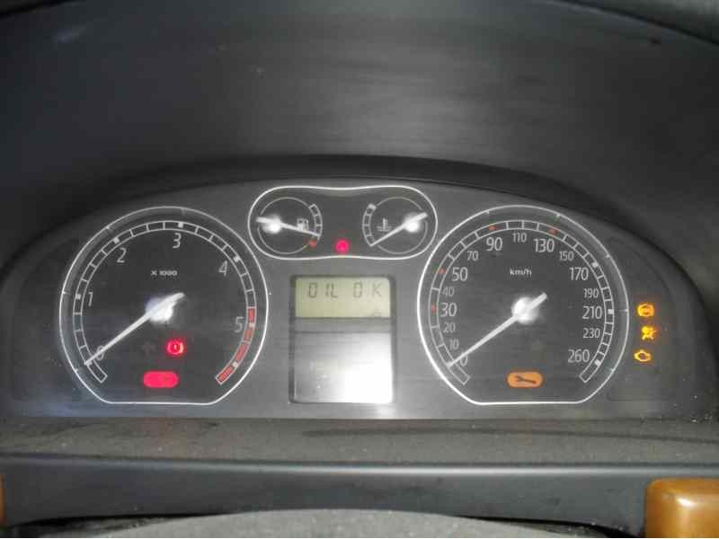 renault laguna ii (bg0) del año 2005