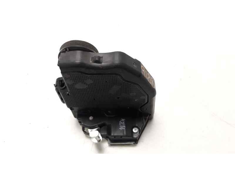 Recambio de cerradura puerta trasera izquierda para toyota auris active referencia OEM IAM 6906005050  