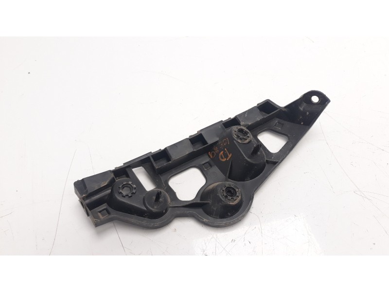 Recambio de moldura para dacia sandero 1.2 16v cat referencia OEM IAM 850446547R  