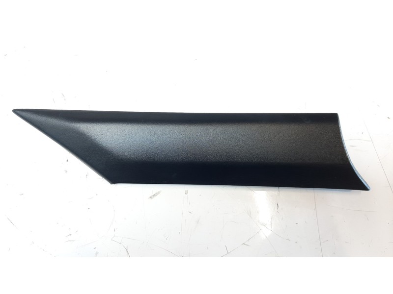 Recambio de moldura para hyundai kona 1.0 tgdi cat referencia OEM IAM 87850J9000  