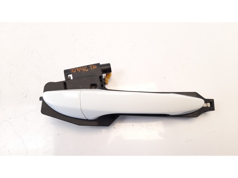 Recambio de maneta exterior trasera derecha para hyundai i20 1.2 16v cat referencia OEM IAM 82661C8000  