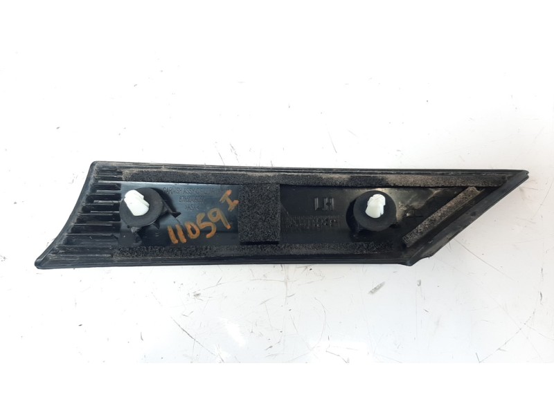 Recambio de moldura para hyundai kona 1.0 tgdi cat referencia OEM IAM 87850J9000  