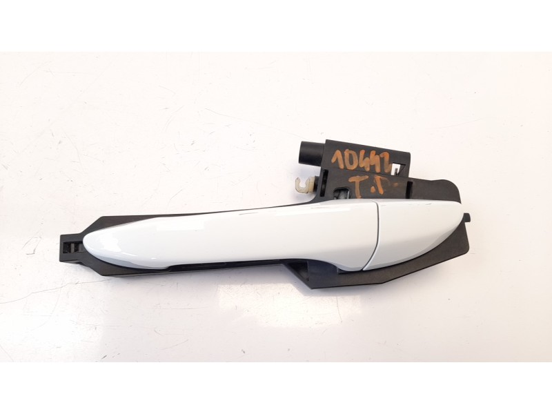 Recambio de maneta exterior trasera izquierda para hyundai i20 1.2 16v cat referencia OEM IAM 82651C8000  