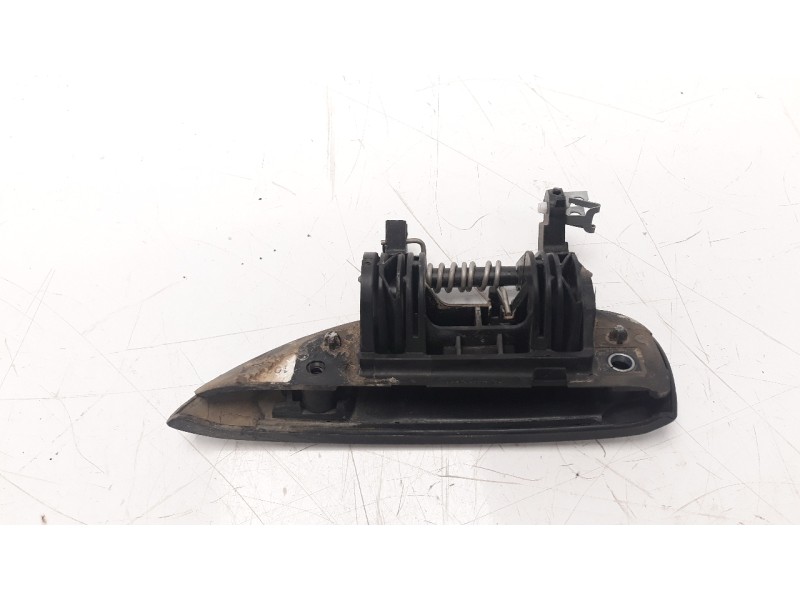 Recambio de maneta exterior trasera derecha para dacia sandero 1.2 16v cat referencia OEM IAM 806067028R  