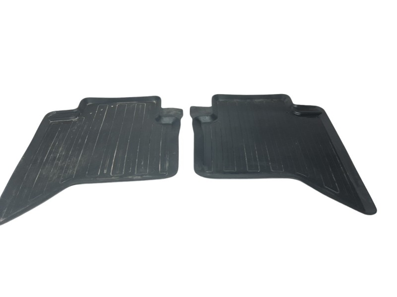 Recambio de juego alfombrillas para toyota hilux (kun) referencia OEM IAM PW2100K000  