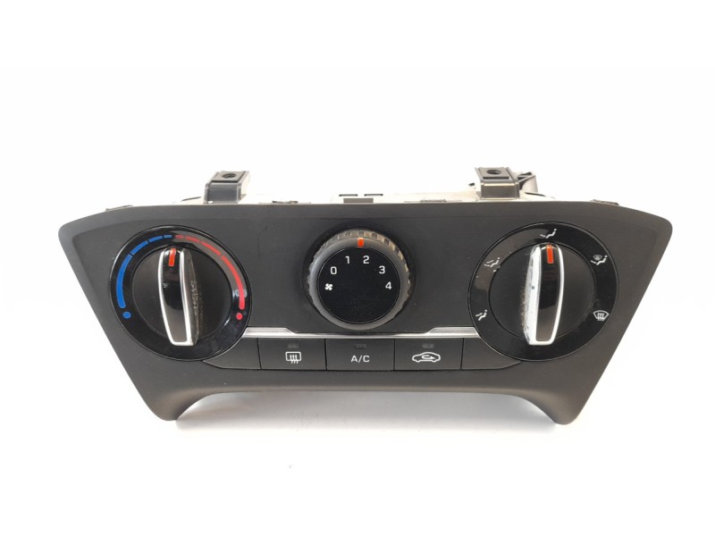 Recambio de mando calefaccion / aire acondicionado para hyundai i20 1.2 16v cat referencia OEM IAM 97250C8010  