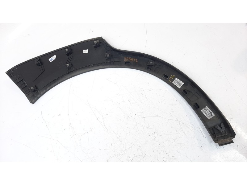 Recambio de aletin trasero izquierdo para hyundai kona 1.0 tgdi cat referencia OEM IAM 87741J9000CA  