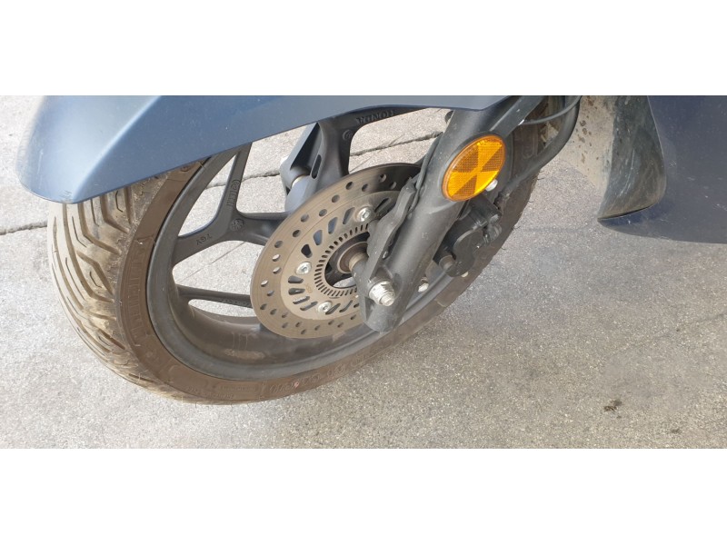 Recambio de disco freno delantero para honda pcx 125 referencia OEM IAM 45351K1YJ51  