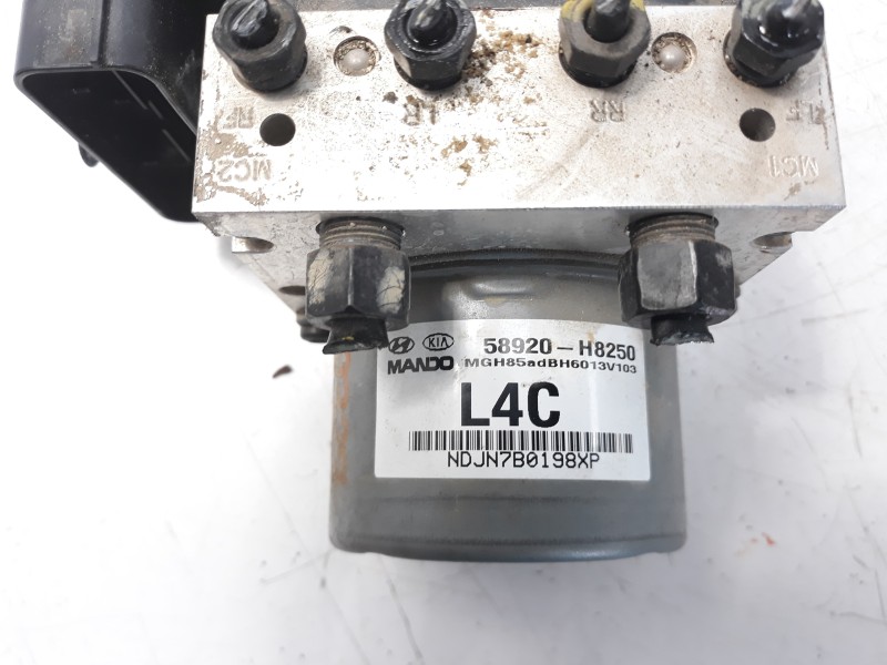 Recambio de abs para kia stonic (ybcuv) 1.0 tgdi cat referencia OEM IAM 58920H8250 BE6003V107 82H81231844