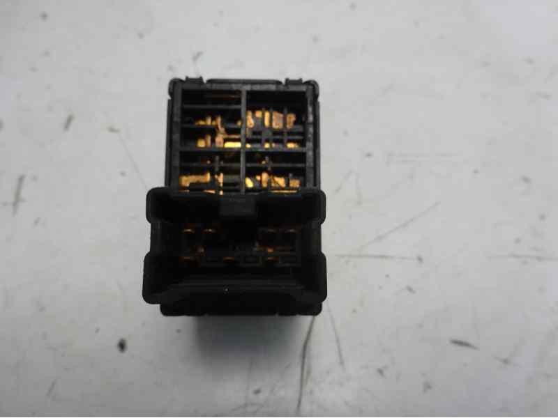 Recambio de mando retrovisor para nissan terrano/terrano.ii (r20) referencia OEM IAM   