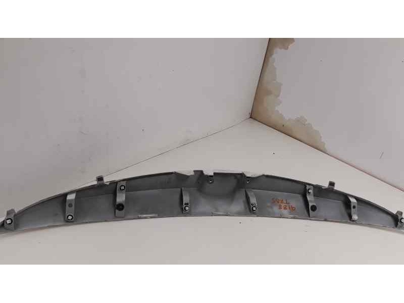 Recambio de maneta exterior porton para toyota auris active referencia OEM IAM 7681102790  