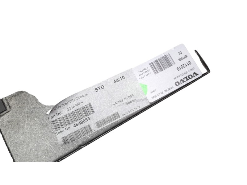 Recambio de bandeja trasera para volvo xc60 business plus awd referencia OEM IAM 4649853  