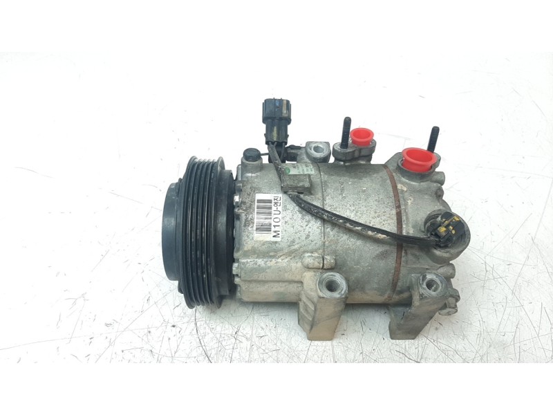 Recambio de compresor aire acondicionado para hyundai ix35 1.7 crdi cat referencia OEM IAM F500DX9FA10  CAF001087
