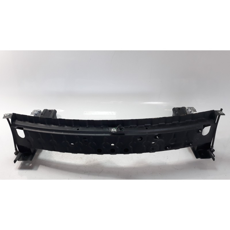 Recambio de refuerzo paragolpes trasero para mercedes-benz clase gla (bm 247) 1.3 cat referencia OEM IAM A1776117100  