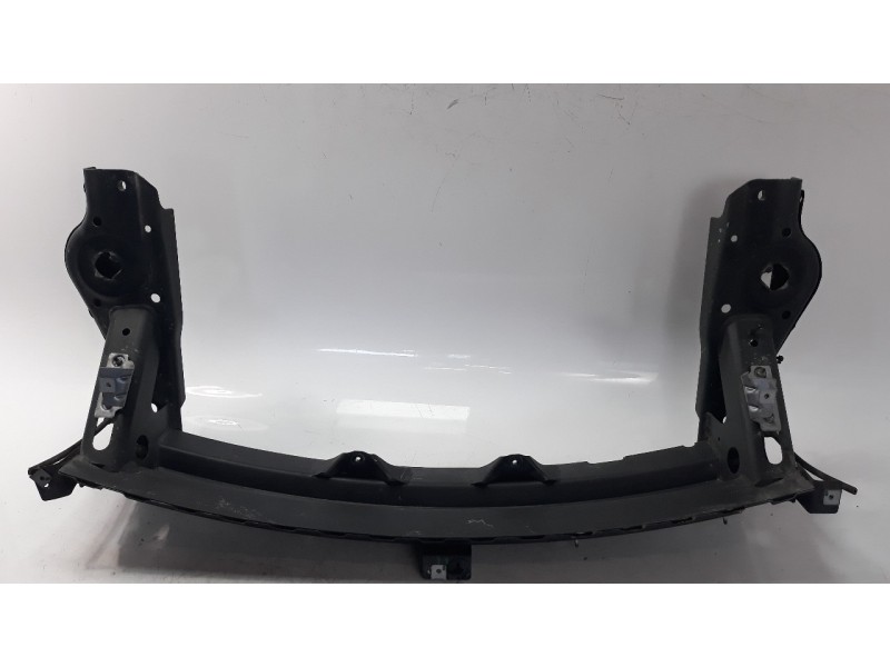 Recambio de refuerzo paragolpes trasero para mercedes-benz clase gla (bm 247) 1.3 cat referencia OEM IAM A1776117100  