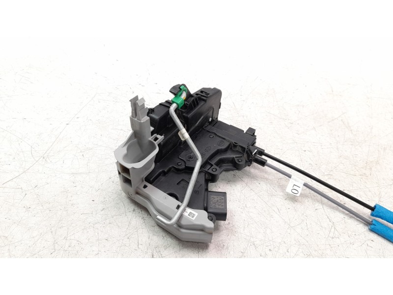 Recambio de cerradura puerta delantera izquierda para hyundai kona 1.0 tgdi cat referencia OEM IAM 81310J9000  