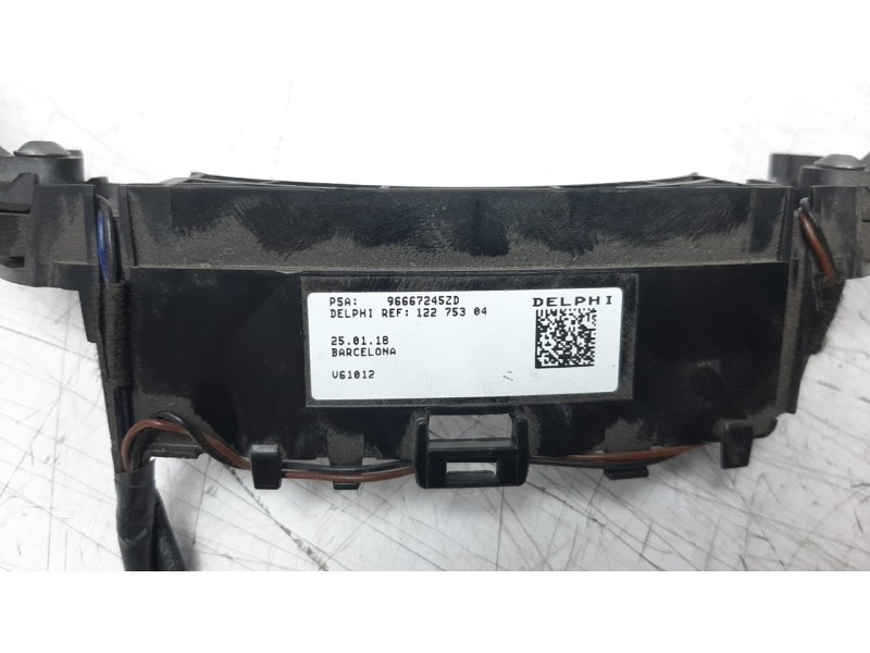 Recambio de mando volante para peugeot 508 2.0 blue-hdi fap referencia OEM IAM 96667245ZD  