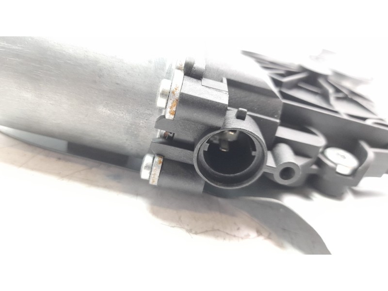 Recambio de elevalunas trasero derecho para hyundai ix35 1.7 crdi cat referencia OEM IAM 813202Y000  