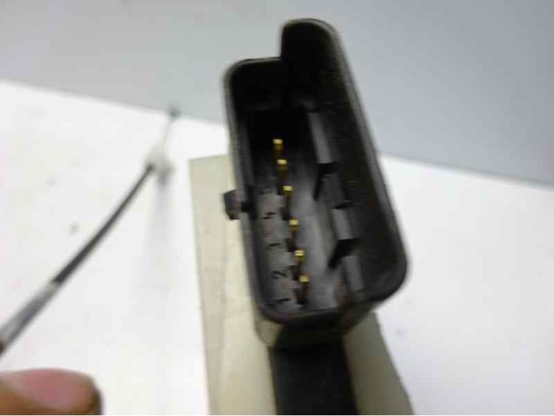 Recambio de cerradura puerta trasera derecha para peugeot 208 access referencia OEM IAM 9812501180  