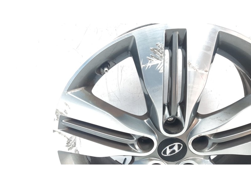 Recambio de llanta para hyundai ix35 1.7 crdi cat referencia OEM IAM 529102S310  