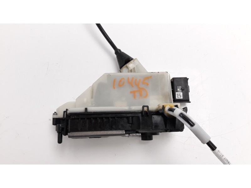 Recambio de cerradura puerta trasera derecha para peugeot 208 1.2 16v vti referencia OEM IAM 9812501180  
