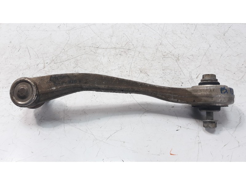 Recambio de brazo suspension superior delantero derecho para audi a4 ber. (b8) 2.0 16v tdi referencia OEM IAM 8K0407510A  