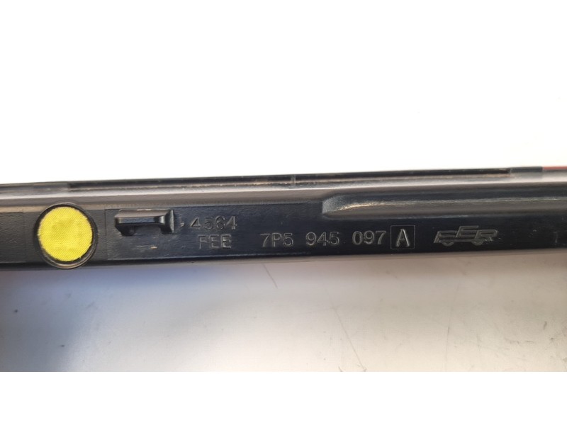 Recambio de luz central de freno para porsche cayenne (typ 92aa) diesel referencia OEM IAM 7P5945097A  
