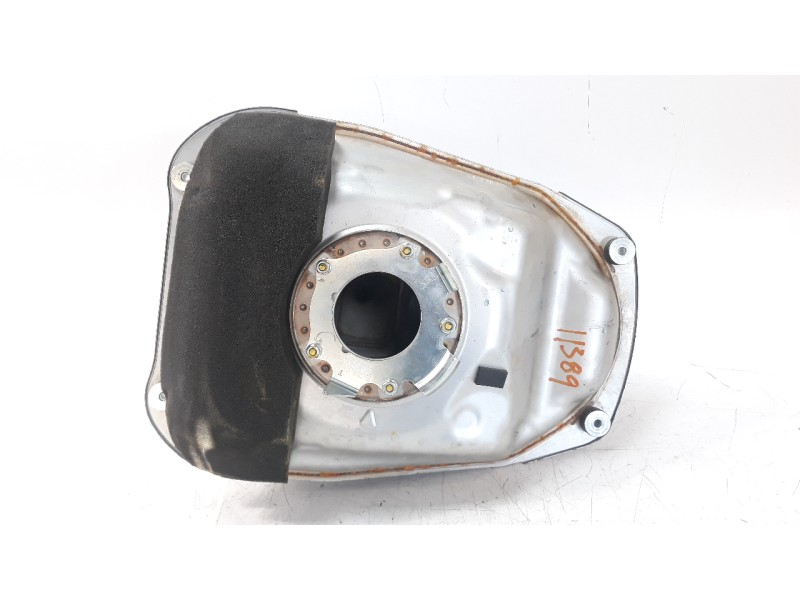 Recambio de deposito combustible para honda x-adv referencia OEM IAM 17500MKTD00  