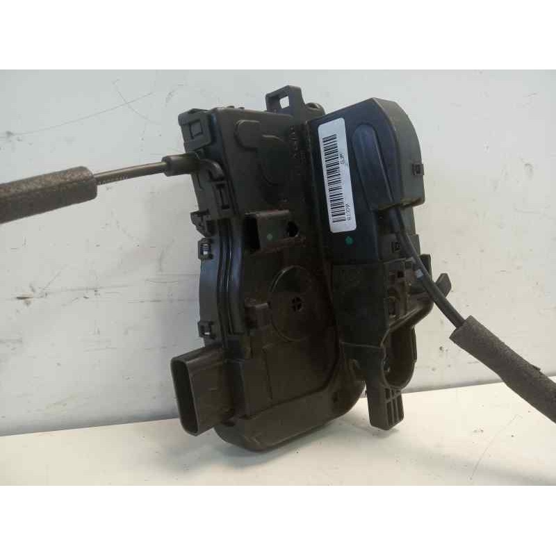 Recambio de cerradura puerta delantera derecha para kia sportage 1.7 crdi cat referencia OEM IAM 813203U300  