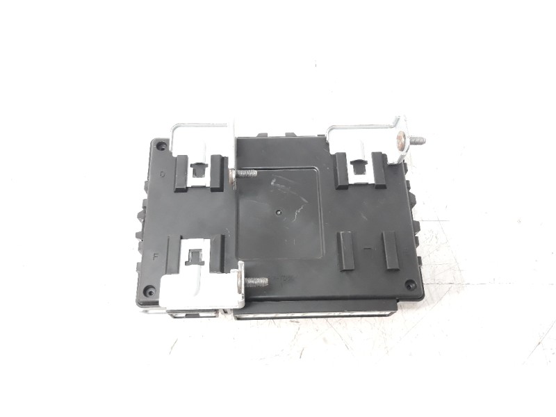 Recambio de modulo electronico para hyundai kona referencia OEM IAM 95400K4230  
